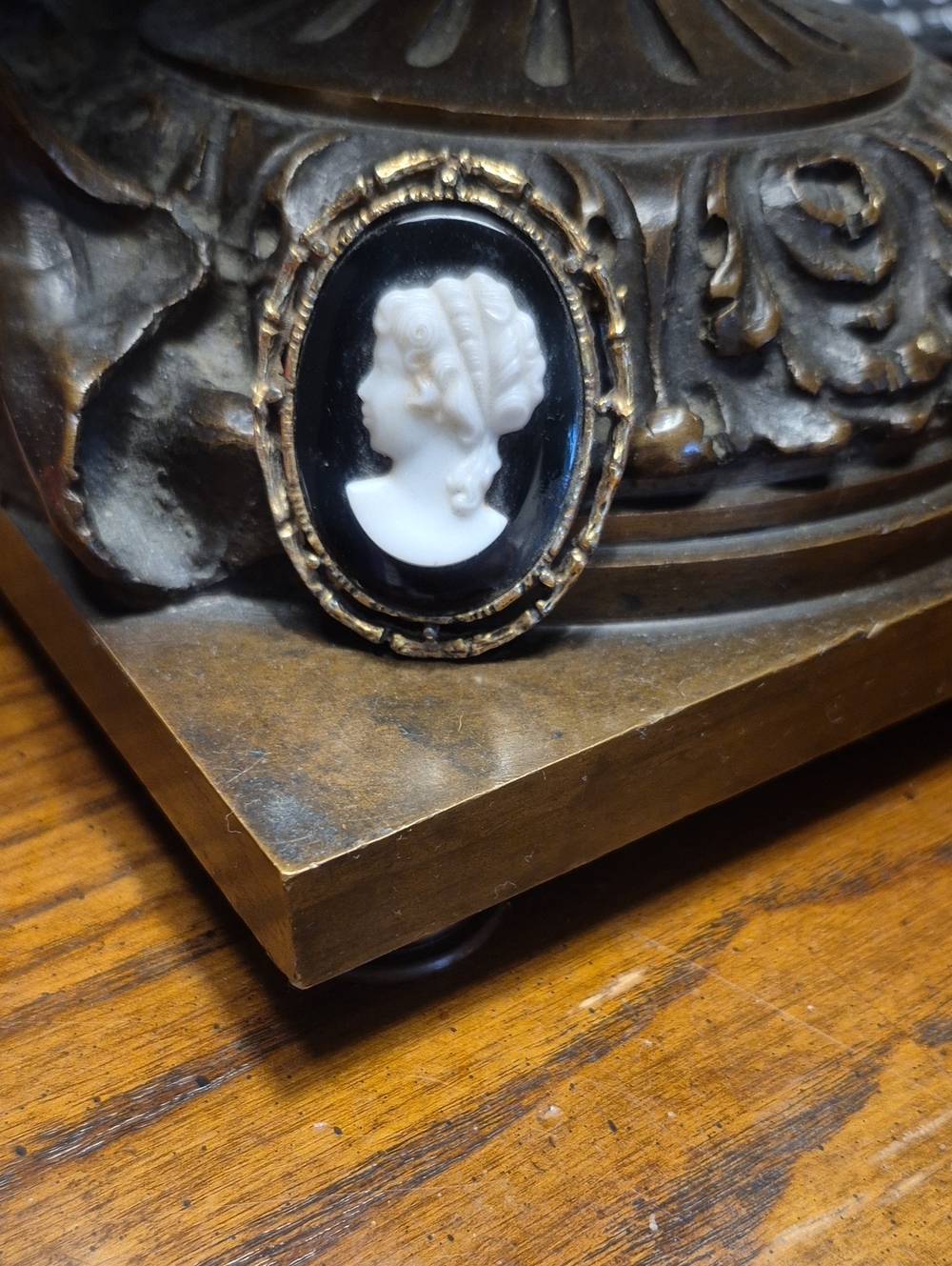Victorian Revival Glass Black And White Cameo Brooch Pendant Mid-century